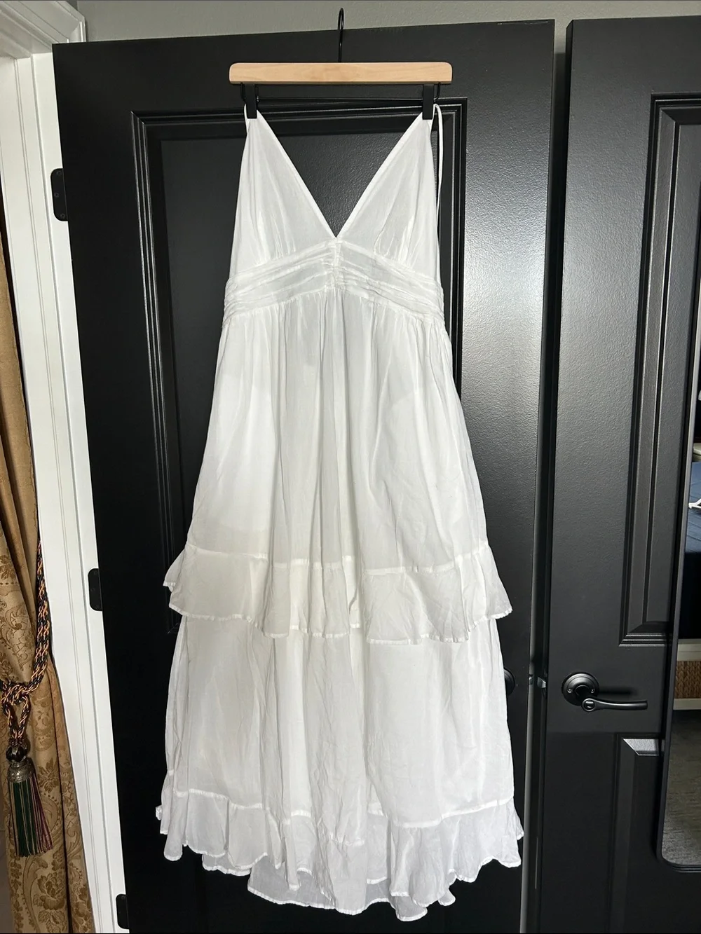 Abercrombie & Fitch Women's White Tiered V-Neck Cotton Dress XLT